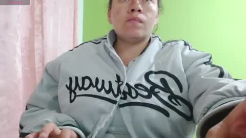 Snapshot of _honey1_ chatting on 15, 7, 2026 Honey online show from 15, 7, 2026