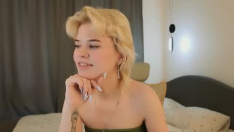 Snapshot of _honnyland chatting on 14, 6, 2026 Alisha online show from 14, 6, 2026