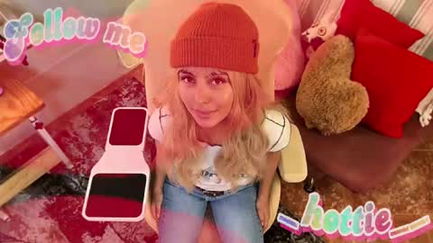 _hottie__ online show from 15, 2, 2025