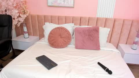 Snapshot of _isabellacarter chatting on 3, 6, 2026 _isabellacarter online show from 3, 6, 2026