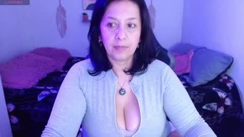 Snapshot of _isis74_ chatting on 15, 5, 2026 Camila online show from 15, 5, 2026