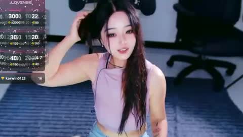 Snapshot of _iuiu_ chatting on 18, 7, 2026 UU online show from 18, 7, 2026
