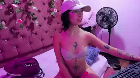 Snapshot of _ivy_luna chatting on 23, 4, 2026 Ivy Luna online show from 23, 4, 2026