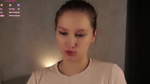 Snapshot of _jasminestea_ chatting on 27, 7, 2026 Candy online show from 27, 7, 2026