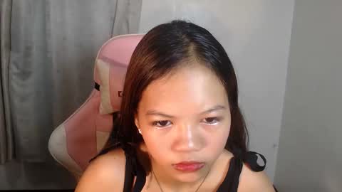 Snapshot of _jennn chatting on 5, 5, 2026 Jen online show from 5, 5, 2026