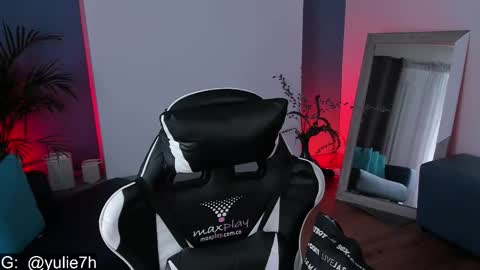  ...  online show from 14, 11, 2025