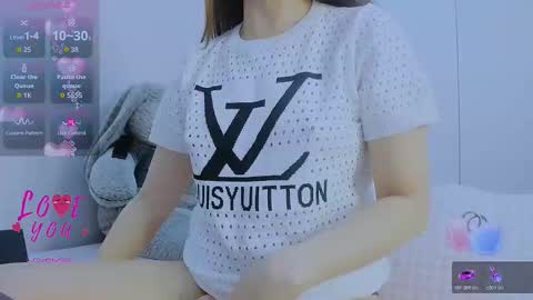 Snapshot of _joly_ chatting on 12, 4, 2026 Joly online show from 12, 4, 2026