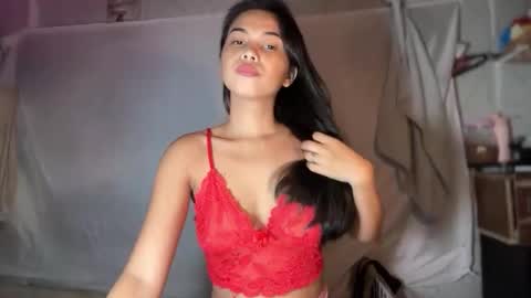 Snapshot of _justrea chatting on 23, 4, 2026 call me rea online show from 23, 4, 2026