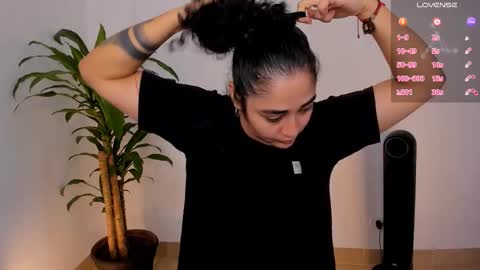     online show from 30, 11, 2025