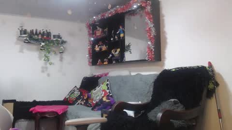 Snapshot of _kat_sweet chatting on 14, 12, 2025 Cata online show from 14, 12, 2025