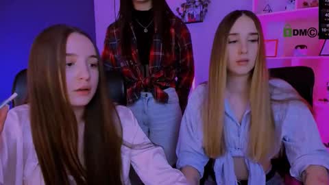 _kellykitten_ online show from 26, 3, 2026