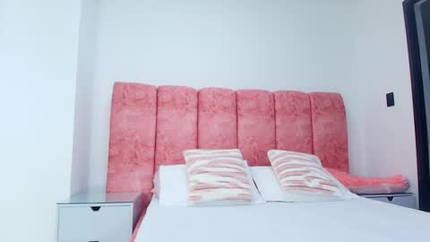 Snapshot of _kendall_07 chatting on 14, 11, 2025 Kendall online show from 14, 11, 2025