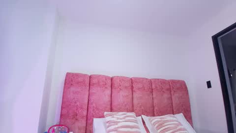 Snapshot of _kendall_07 chatting on 26, 11, 2025 Kendall online show from 26, 11, 2025