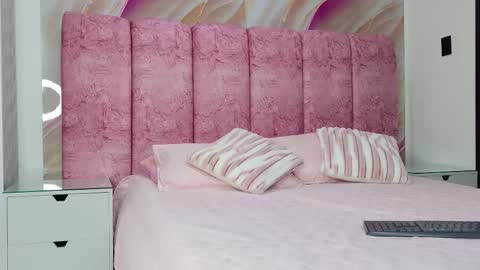 Snapshot of _kendall_07 chatting on 19, 2, 2026 Kendall online show from 19, 2, 2026