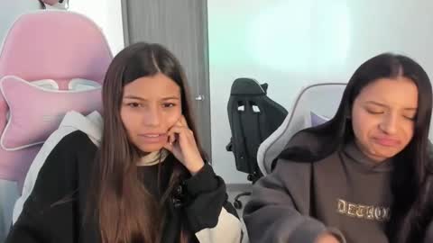 khloe sweet online show from 27, 11, 2025