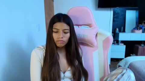 Snapshot of _khloe_sweet chatting on 28, 4, 2026 khloe sweet online show from 28, 4, 2026