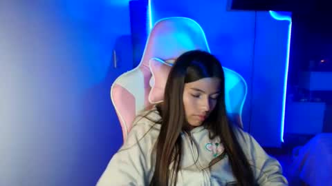 Snapshot of _khloe_sweet chatting on 27, 5, 2026 khloe sweet online show from 27, 5, 2026