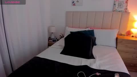 Snapshot of _kimdesire chatting on 19, 11, 2025 Kim online show from 19, 11, 2025