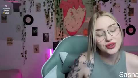 _kitekat_ online show from 14, 11, 2025