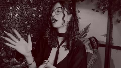 Snapshot of _lady_luna_ chatting on 27, 12, 2024 Lady Luna online show from 27, 12, 2024