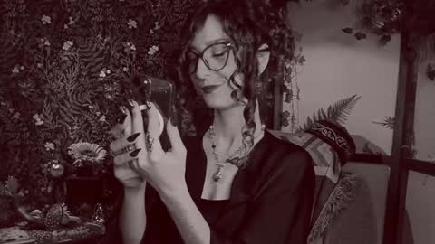 Snapshot of _lady_luna_ chatting on 30, 12, 2024 Lady Luna online show from 30, 12, 2024