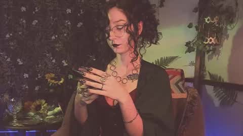 Snapshot of _lady_luna_ chatting on 3, 3, 2025 Lady Luna online show from 3, 3, 2025