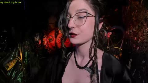 Snapshot of _lady_luna_ chatting on 16, 5, 2026 Lady Luna online show from 16, 5, 2026
