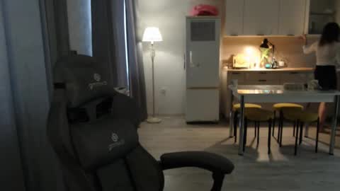 _lalune_ online show from 11, 3, 2026