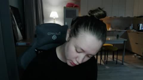 _lalune_ online show from 29, 3, 2026