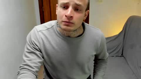 Layne online show from 11, 4, 2026