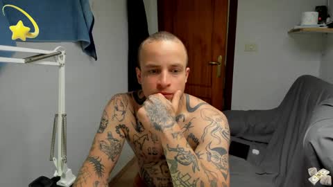 Snapshot of _layne chatting on 2, 6, 2026 Layne online show from 2, 6, 2026