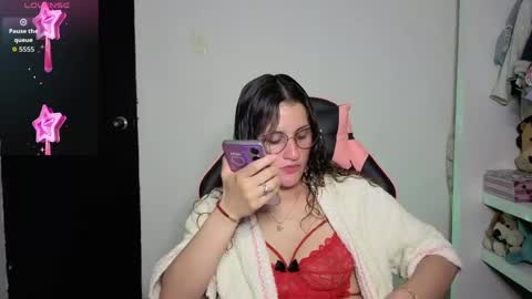 Lindasy online show from 25, 5, 2026
