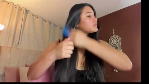 Ivy 3 online show from 6, 1, 2026