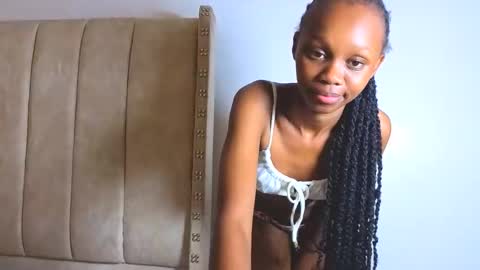 Littlevenus online show from 11, 11, 2025