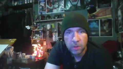 That guy online show from 23, 12, 2025