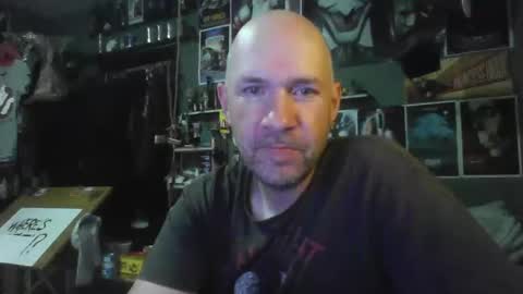 Snapshot of _longfellow chatting on 26, 3, 2026 That guy online show from 26, 3, 2026