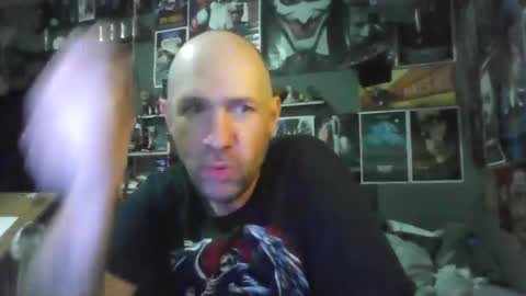 Snapshot of _longfellow chatting on 29, 3, 2026 That guy online show from 29, 3, 2026