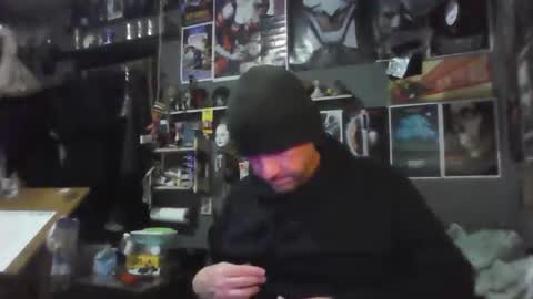 Snapshot of _longfellow chatting on 7, 4, 2026 That guy online show from 7, 4, 2026