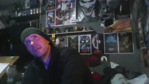 Snapshot of _longfellow chatting on 8, 4, 2026 That guy online show from 8, 4, 2026