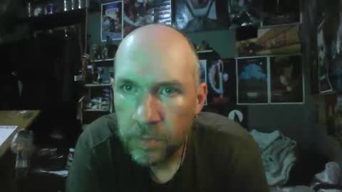 Snapshot of _longfellow chatting on 15, 4, 2026 That guy online show from 15, 4, 2026