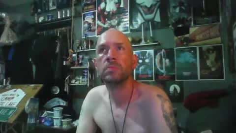 Snapshot of _longfellow chatting on 10, 6, 2026 That guy online show from 10, 6, 2026