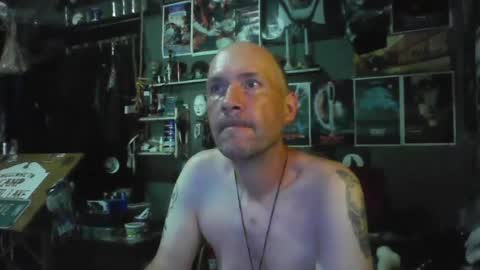 Snapshot of _longfellow chatting on 19, 6, 2026 That guy online show from 19, 6, 2026