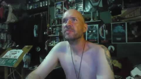 Snapshot of _longfellow chatting on 13, 7, 2026 That guy online show from 13, 7, 2026