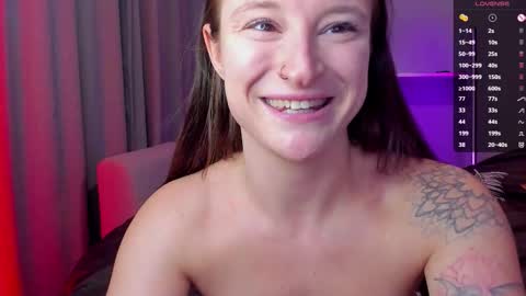 Snapshot of _lorra chatting on 28, 9, 2025 _lorra online show from 28, 9, 2025