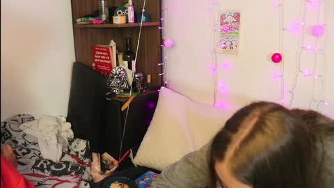 Snapshot of _lucy_white_ chatting on 4, 1, 2025 Lucy online show from 4, 1, 2025