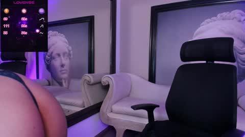 Snapshot of _luna_dupont_ chatting on 23, 1, 2025 Luna online show from 23, 1, 2025