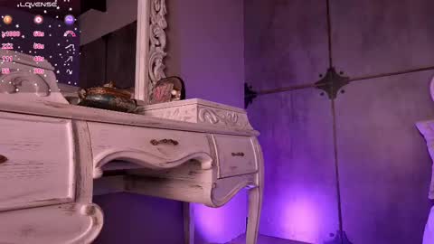 Snapshot of _luna_dupont_ chatting on 6, 3, 2025 Luna online show from 6, 3, 2025