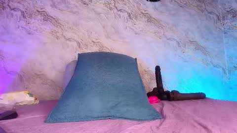 Maddy online show from 15, 11, 2025