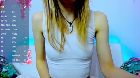 Snapshot of _mari_so chatting on 11, 5, 2026 Scarlett online show from 11, 5, 2026