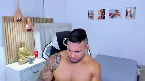 Snapshot of _matthew_santos_ chatting on 29, 4, 2026 _matthew_santos_ online show from 29, 4, 2026